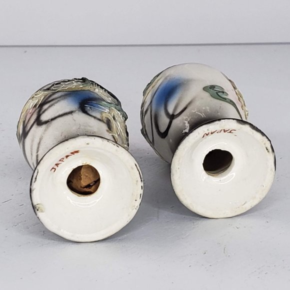 Dragonware Black Salt Pepper Shaker Set Japan Moriage Vintage - Picture 6 of 7